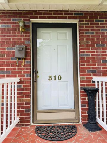 310 W. Hillcrest Ave., Union, SC 29379