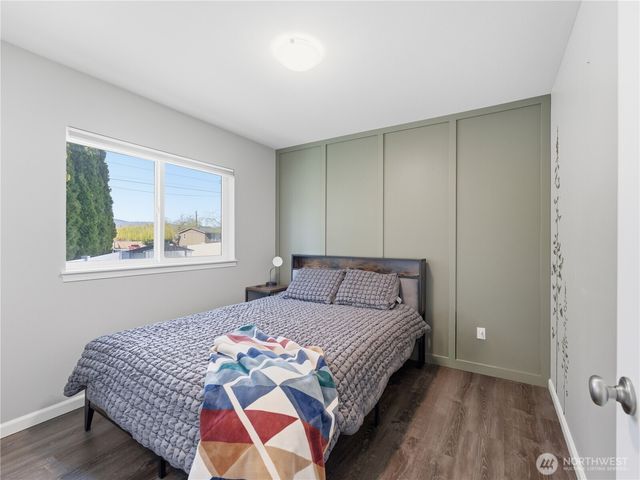 657 S Lawler Avenue, East Wenatchee, WA 98802