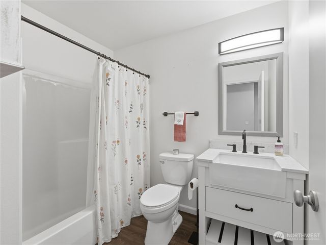 657 S Lawler Avenue, East Wenatchee, WA 98802