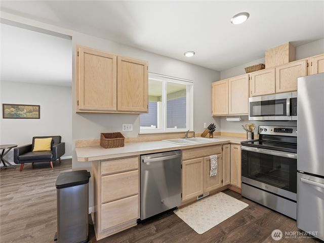 657 S Lawler Avenue, East Wenatchee, WA 98802