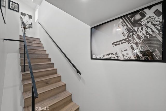 1013 E La Palma, Inglewood, CA 90301
