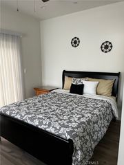 1013 E La Palma, Inglewood, CA 90301