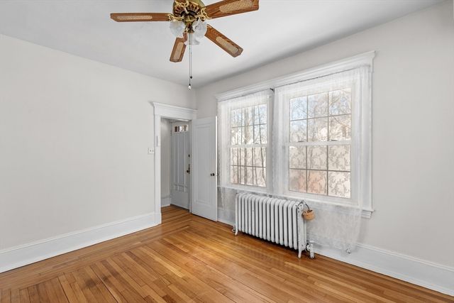 279 Adelaide, New Bedford, MA 02745