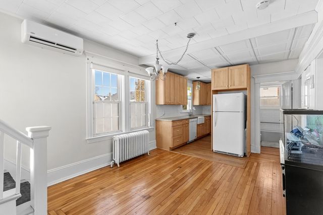 279 Adelaide, New Bedford, MA 02745