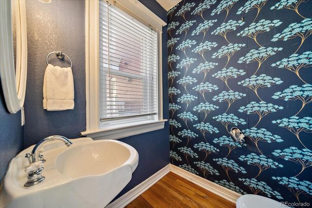 1576 N Franklin Street, Denver, CO 80218