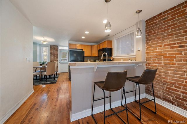 1576 N Franklin Street, Denver, CO 80218