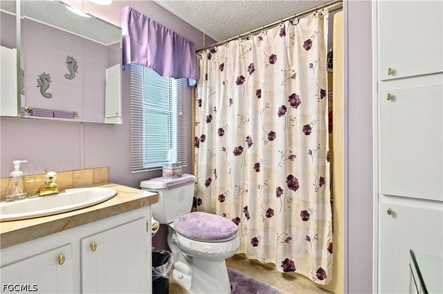 9270 Desoto DR, North Fort Myers, FL 33903