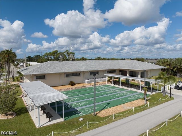 9270 Desoto DR, North Fort Myers, FL 33903