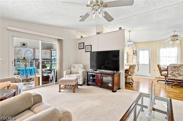 9270 Desoto DR, North Fort Myers, FL 33903