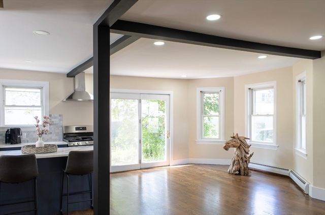 15 Churchill St, Milton, MA 02186
