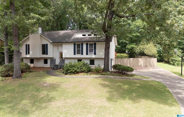 2416 CHANDAWOOD DRIVE, Pelham, AL 35124