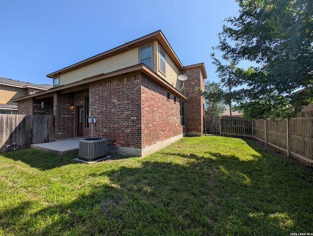 303 & 305 Rosalie, New Braunfels, TX 78130