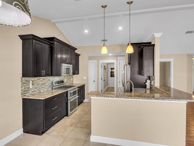 4009 Lauren Court, Destin, FL 32541