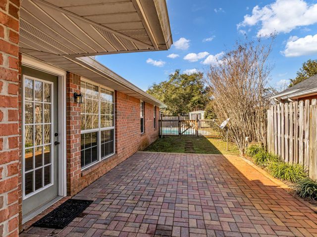 4009 Lauren Court, Destin, FL 32541