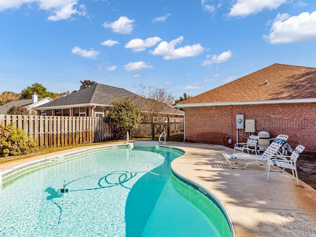 4009 Lauren Court, Destin, FL 32541