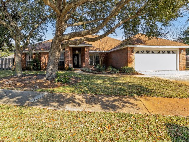 4009 Lauren Court, Destin, FL 32541