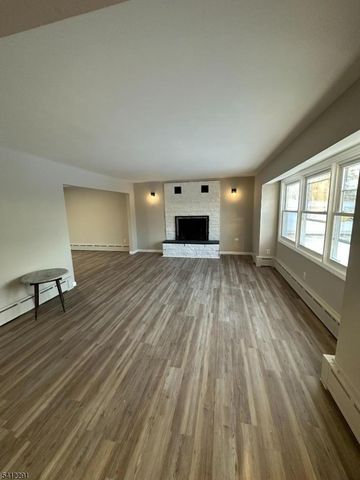 652 Carpentersville Rd, Pohatcong Twp., NJ 08865