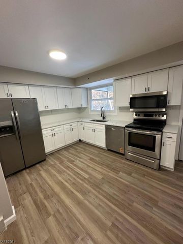 652 Carpentersville Rd, Pohatcong Twp., NJ 08865