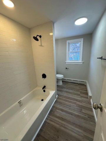 652 Carpentersville Rd, Pohatcong Twp., NJ 08865