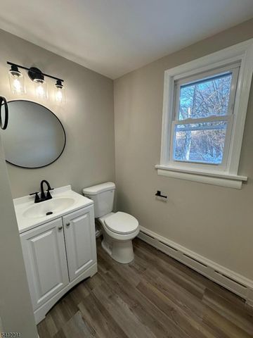 652 Carpentersville Rd, Pohatcong Twp., NJ 08865