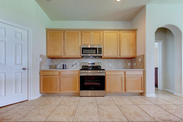 14103 Spring Knoll Lane, Rosharon, TX 77583