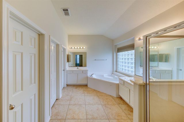 14103 Spring Knoll Lane, Rosharon, TX 77583