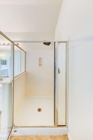 14103 Spring Knoll Lane, Rosharon, TX 77583