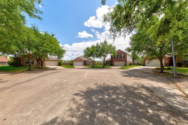 14103 Spring Knoll Lane, Rosharon, TX 77583