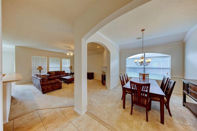 14103 Spring Knoll Lane, Rosharon, TX 77583