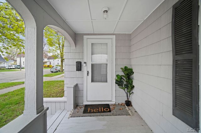 834 Toledo St, Adrian, MI 49221