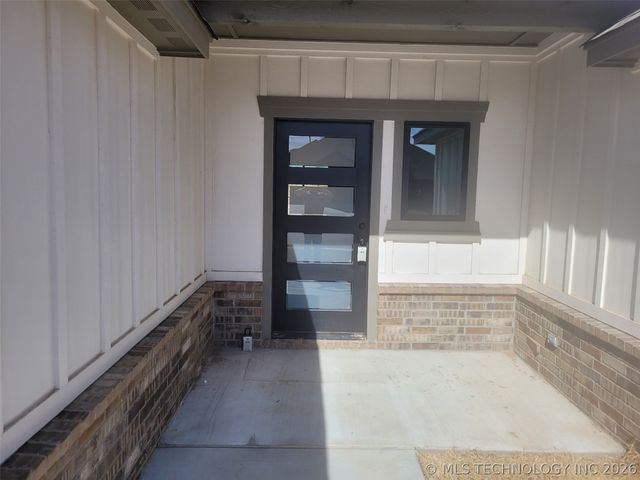 10413 E 132nd Street S, Bixby, OK 74008