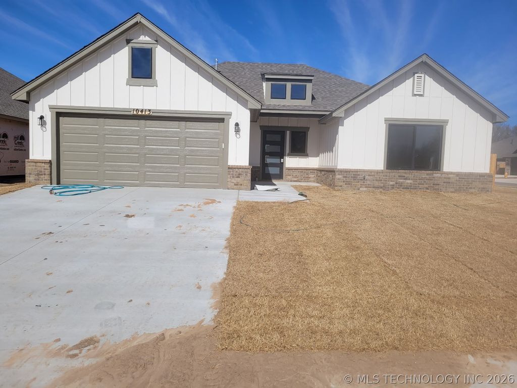 10413 E 132nd Street S, Bixby, OK 74008