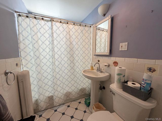126 Eaton Lane, West Islip, NY 11795