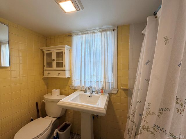 126 Eaton Lane, West Islip, NY 11795