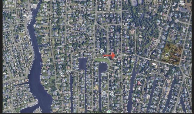 126 Eaton Lane, West Islip, NY 11795