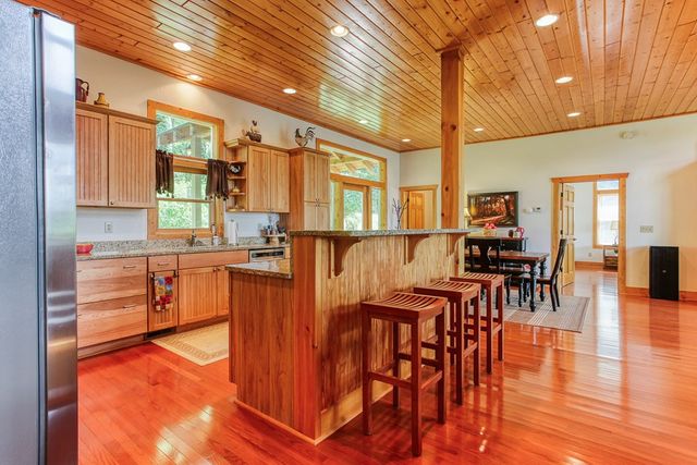 113 Snowbird Trail, Robbinsville, NC 28771