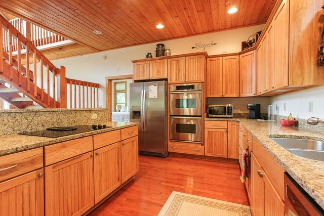 113 Snowbird Trail, Robbinsville, NC 28771