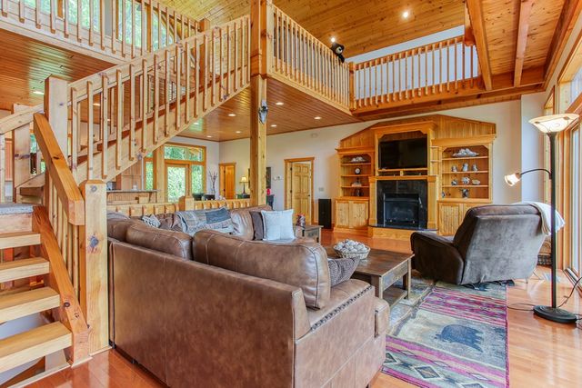 113 Snowbird Trail, Robbinsville, NC 28771