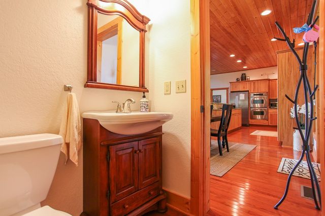113 Snowbird Trail, Robbinsville, NC 28771