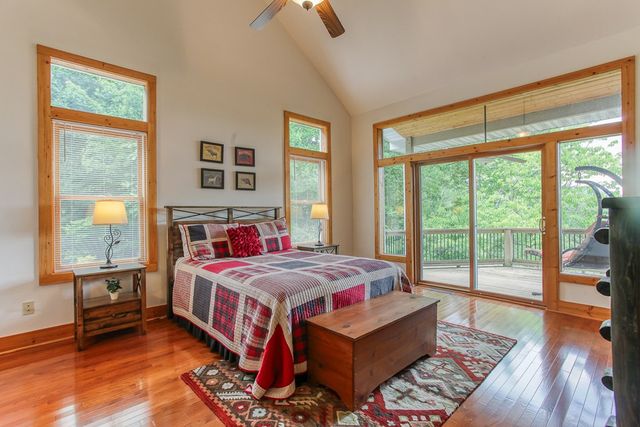 113 Snowbird Trail, Robbinsville, NC 28771