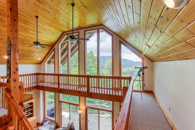 113 Snowbird Trail, Robbinsville, NC 28771