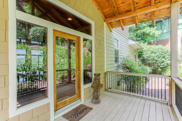 113 Snowbird Trail, Robbinsville, NC 28771