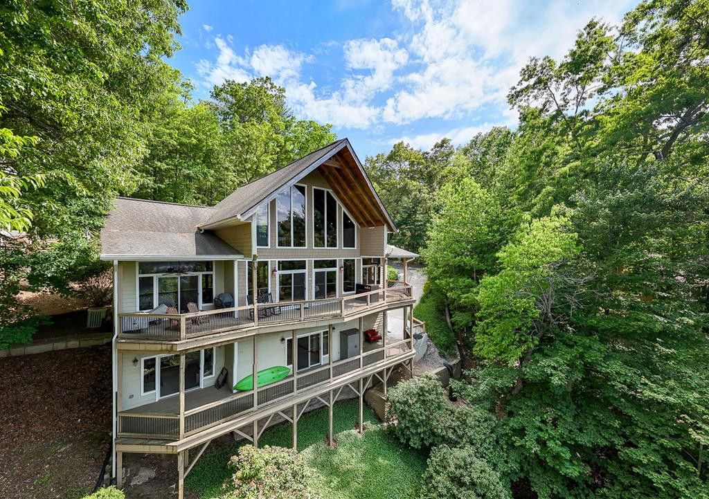 113 Snowbird Trail, Robbinsville, NC 28771