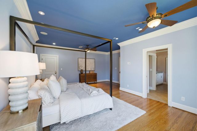 607 E 15th Street, Houston, TX 77008