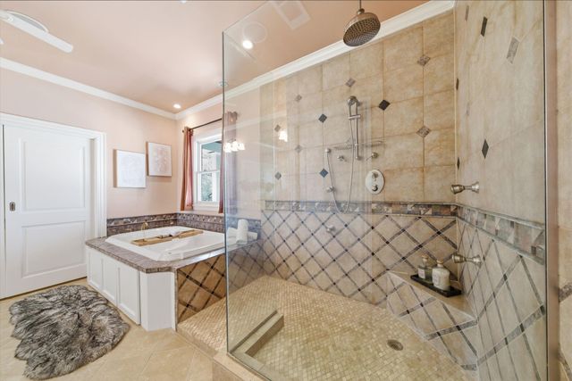 607 E 15th Street, Houston, TX 77008