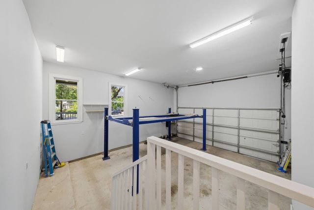 607 E 15th Street, Houston, TX 77008