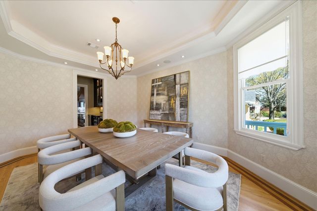 607 E 15th Street, Houston, TX 77008