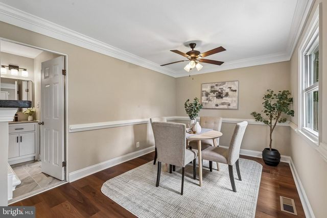 108 N CYPRESS RD N, Sterling, VA 20164