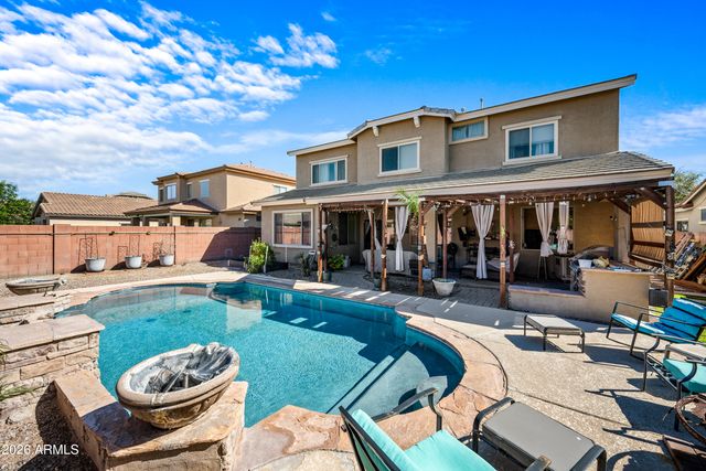 8800 W STATE Avenue, Glendale, AZ 85305