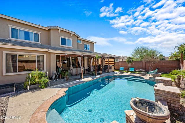 8800 W STATE Avenue, Glendale, AZ 85305